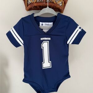 SOLD NEW Dallas Cowboys Navy Blue One Piece Baby Short-Sleeve Bodysuit